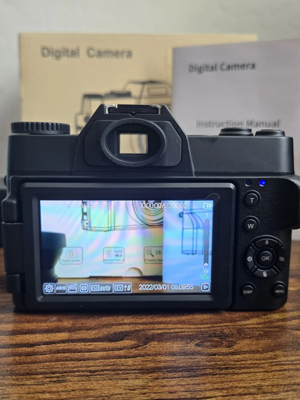 iShare Black 4K Digital Camera with Macro Lens
